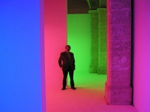 La Chromosaturation es un ambiente artificial compuesto por tres cámaras de color, una roja, una verde y otra azul | Foto: cortesía