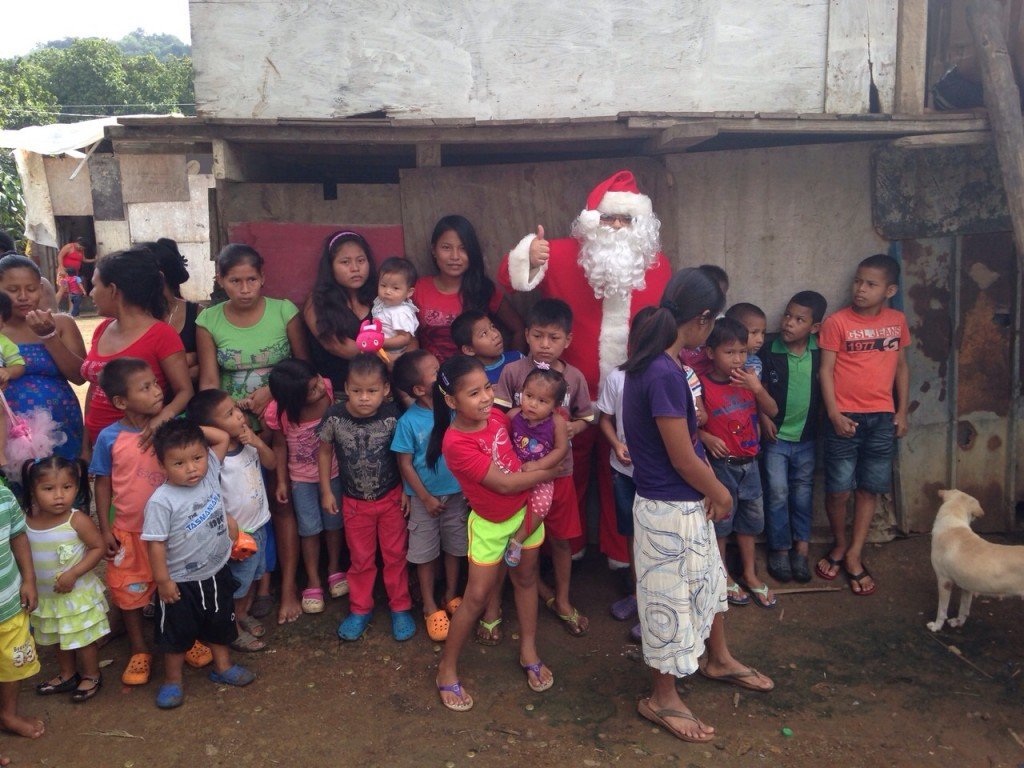 Toda la información está disponible como “Santa en las calles” Y “Santa en las calles de Panamá” en las redes sociales.