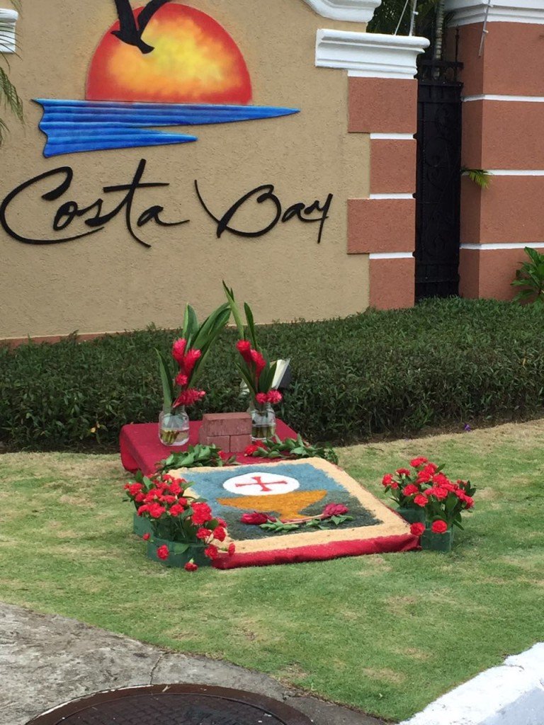 Costa Bay también preparó su altar | Foto: Evelyn Sayeg