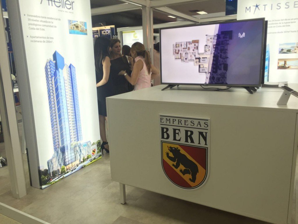 El stand de Empresas Bern antes de recibir a sus visitantes.