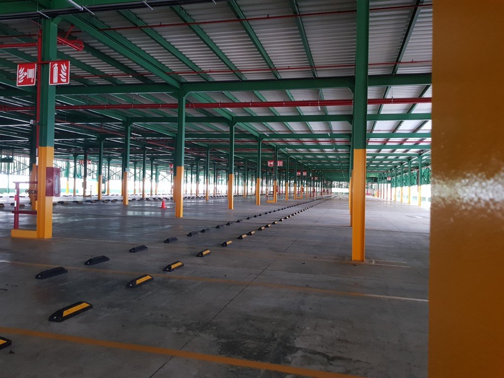 El nuevo estacionamiento, que funcionará de forma gratuita por un mes, tiene un sistema automatizado de pago y trabajará 24 horas los 365 días del año.