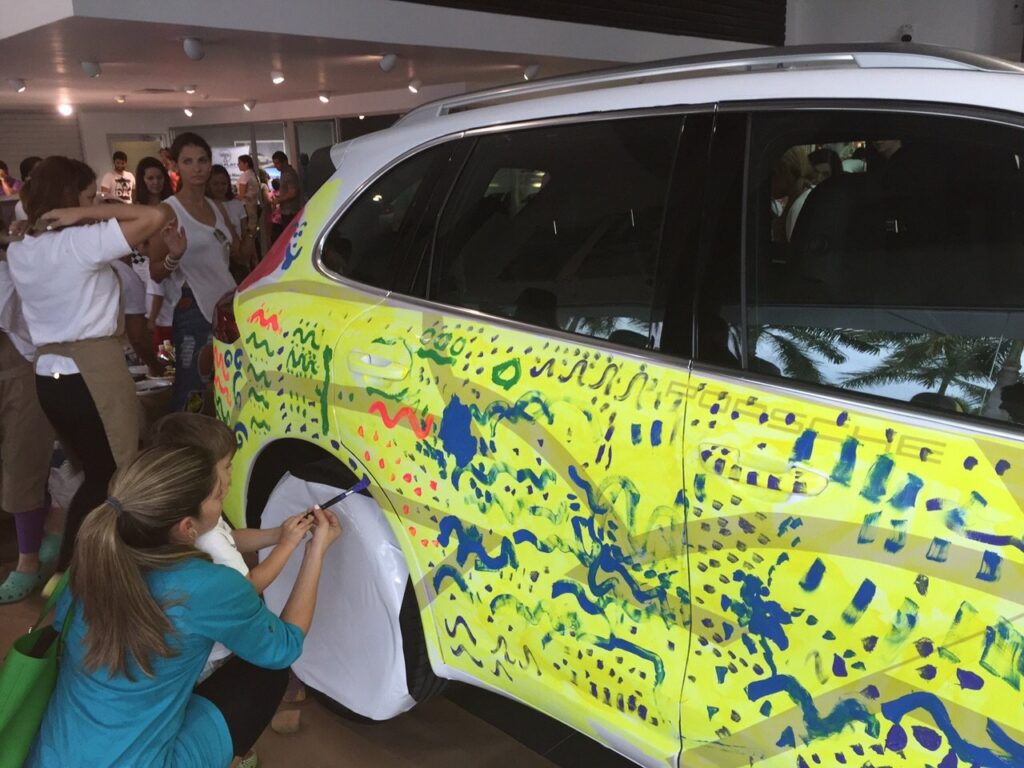 No quedó un espacio vacío en  el nuevo modelo de Porsche | Foto: Ana Karina Villalba