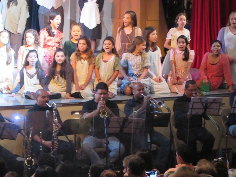 Annie es la tercera obra montada por el teatro Parroquial San Lucas
