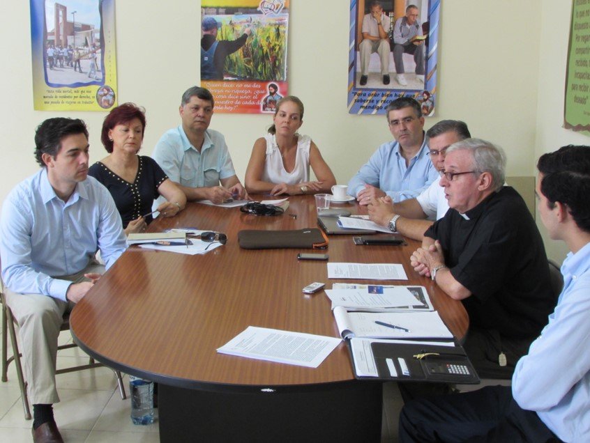 Durante las primeras reuniones que se hicieron en la PSL para dar forma al proyecto que surgió en la comunidad de Costa del Este.