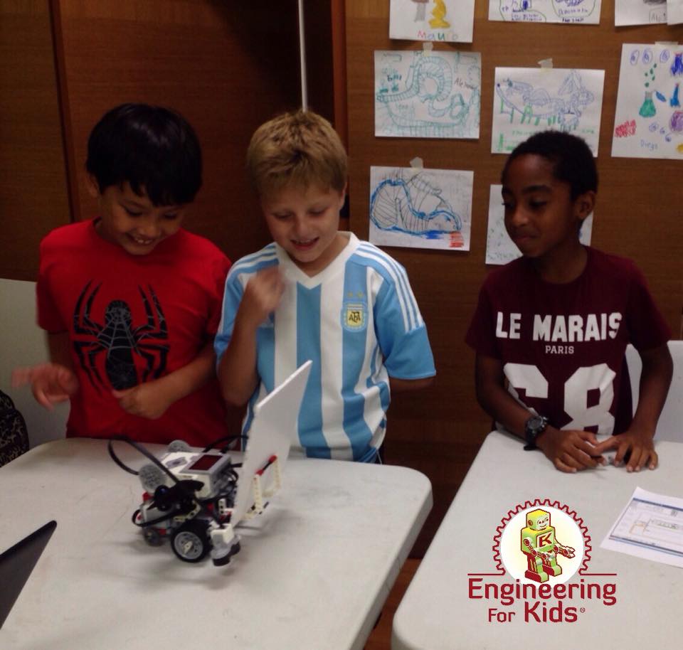 Engineering for kids está ubicado en Ocean Mall de CDE.