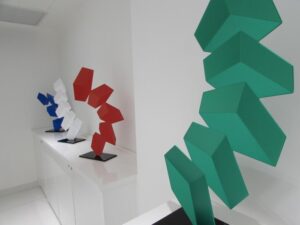Una pequeña muestra de lo que se expone en Marion Galery, puede encontrarse en Kromya CDE | Foto: Aydana Ruiz